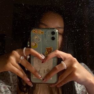 Meet your Posher, Priscilla